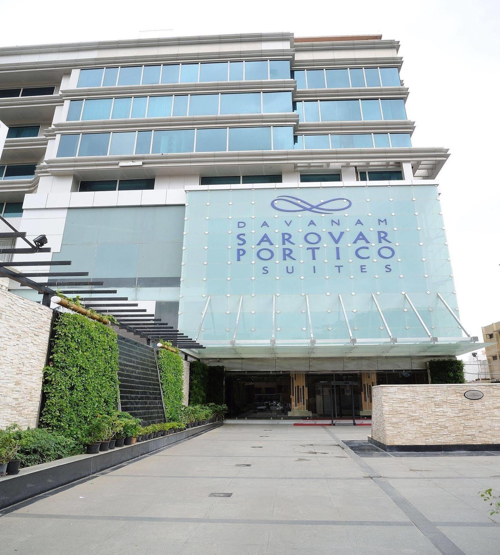 Davanam Sarovar Portico Hotel Bangalore