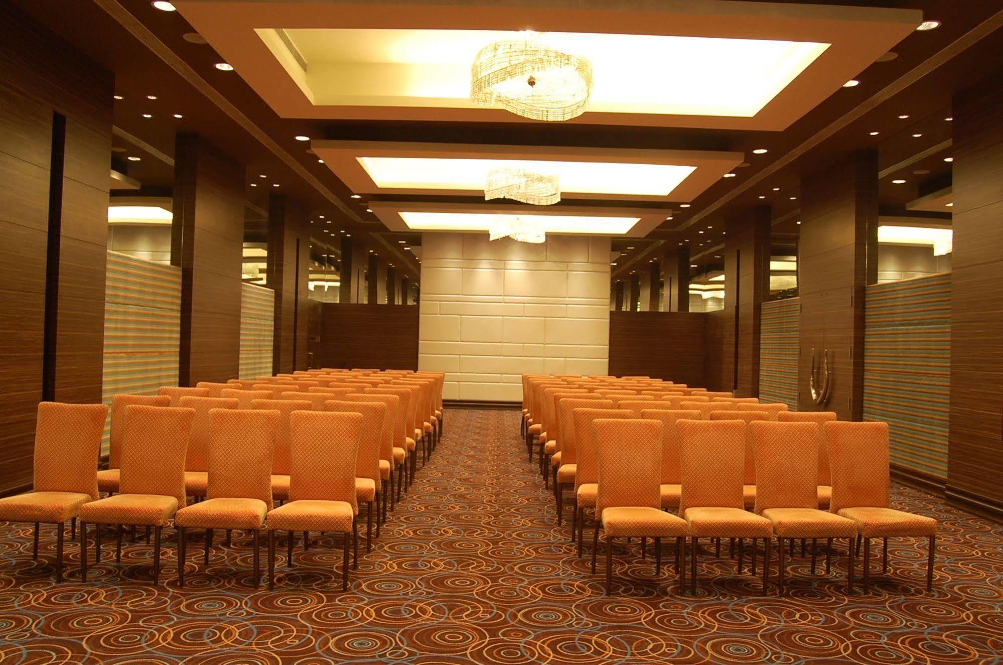 The Pride Hotel, Hotel Bangalore