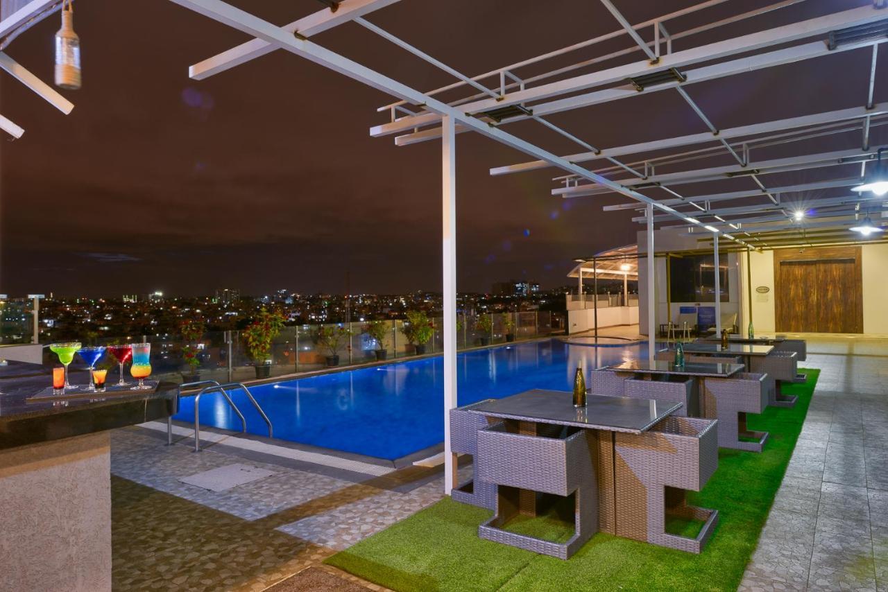 Davanam Sarovar Portico