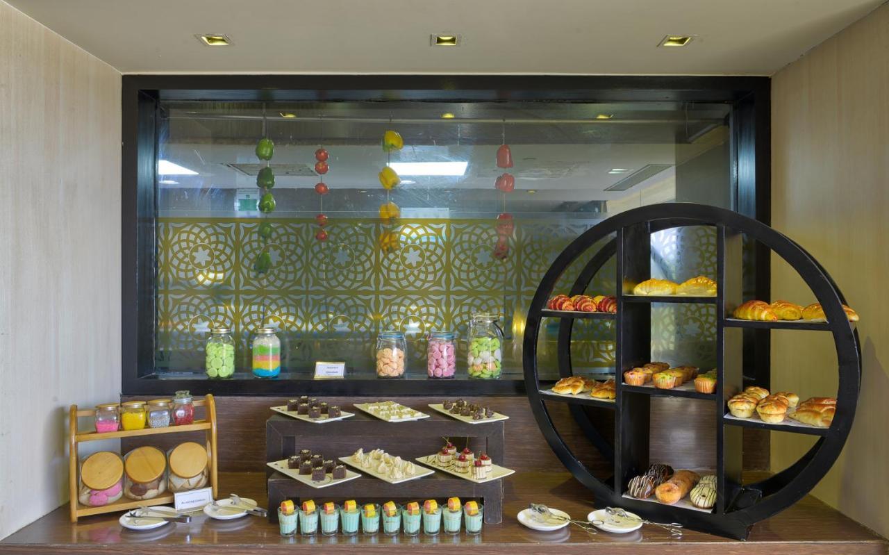 Davanam Sarovar Portico Hotel 4*