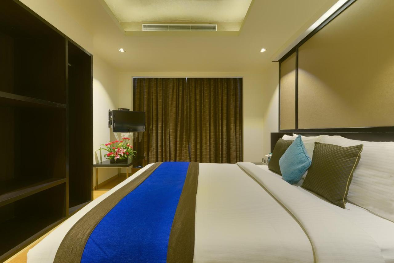 Davanam Sarovar Portico Hotel Bangalore