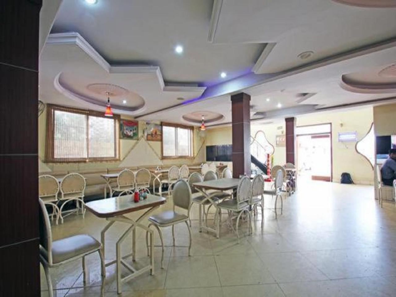 Hotel Shreyas Residency