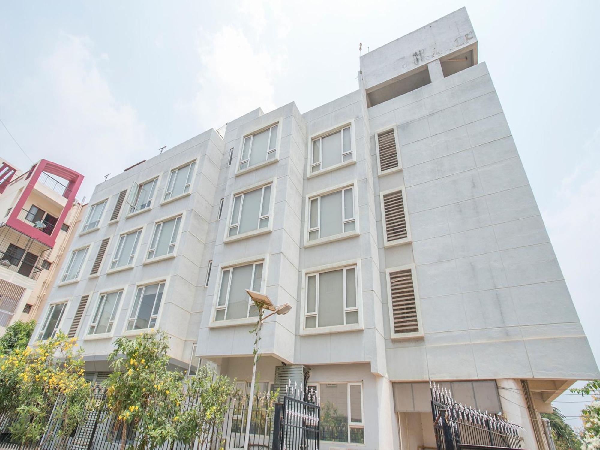 Oyo 1350 Hotel Sherwood Suites-2 Bangalore