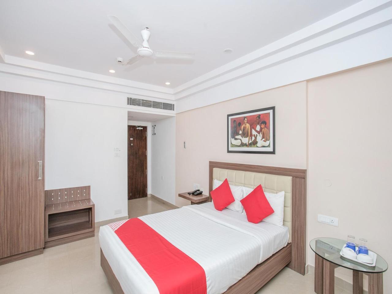 Oyo 1350 Hotel Sherwood Suites-2 Bangalore