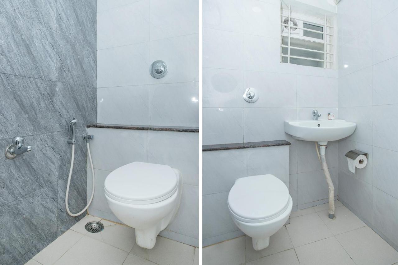 Hotel Oyo 9438 Near Forum Mall 3*