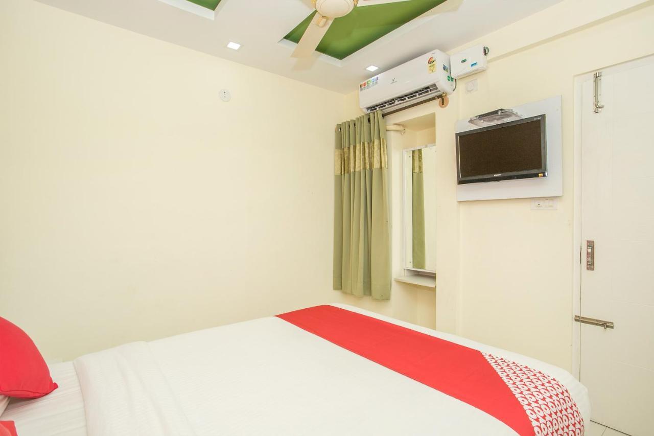Oyo 9438 Near Forum Mall Bangalore