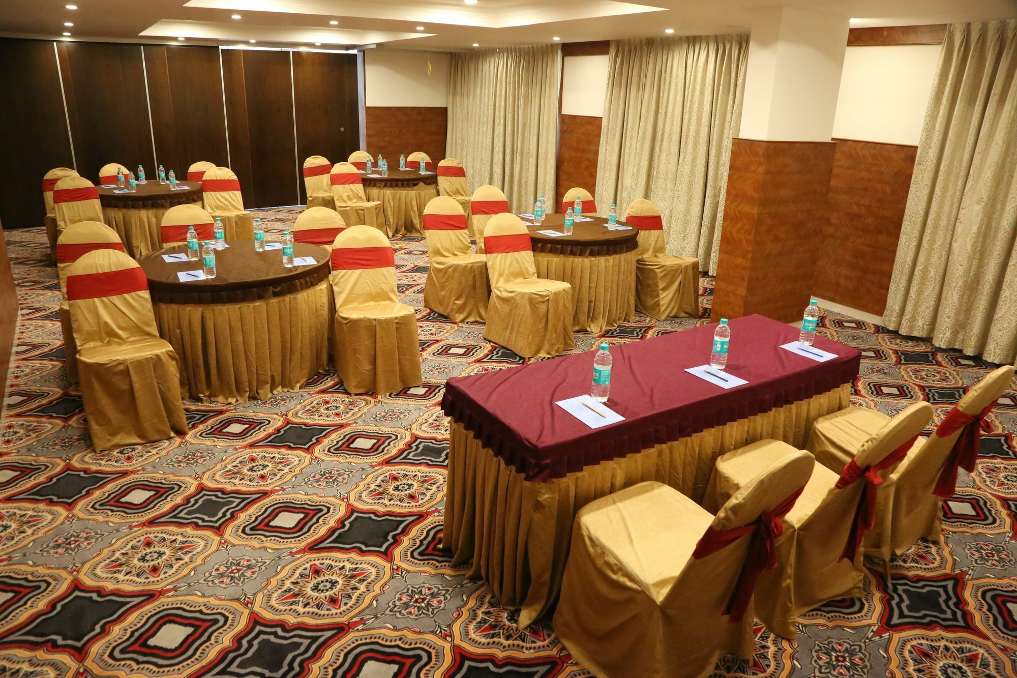 I V Sanctum Hotel 3*