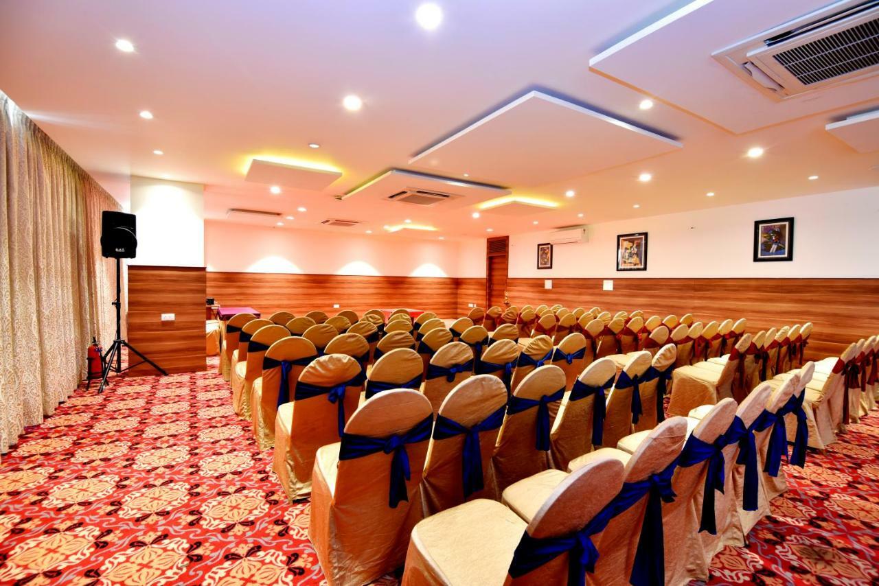 Hotel I V Sanctum 3*