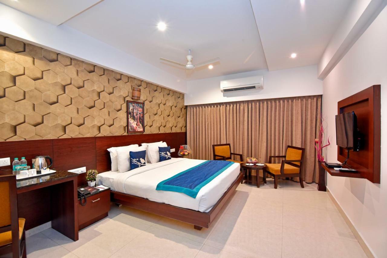 I V Sanctum Hotel 3*