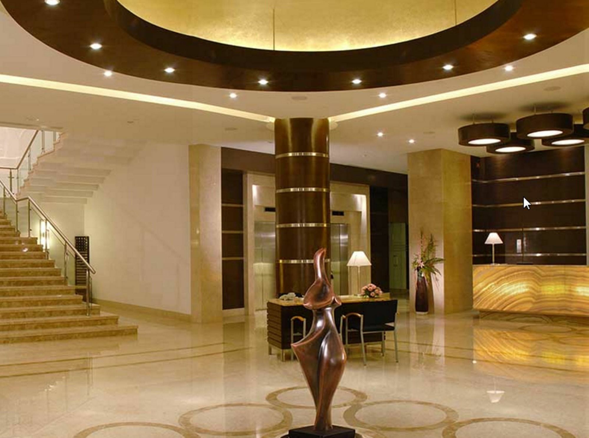 Trinity Hotel