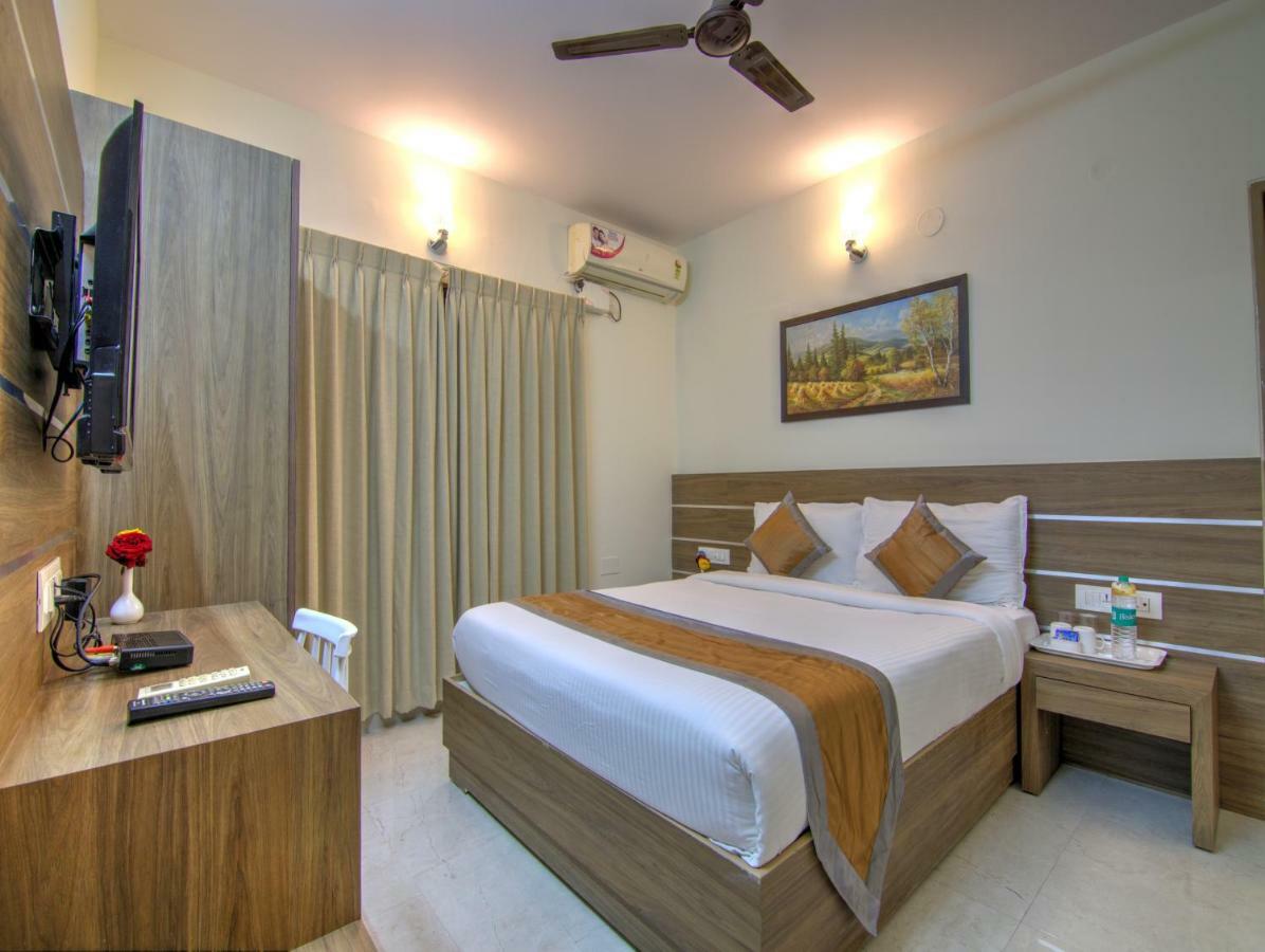 Sunshine Grand Deluxe Hotel