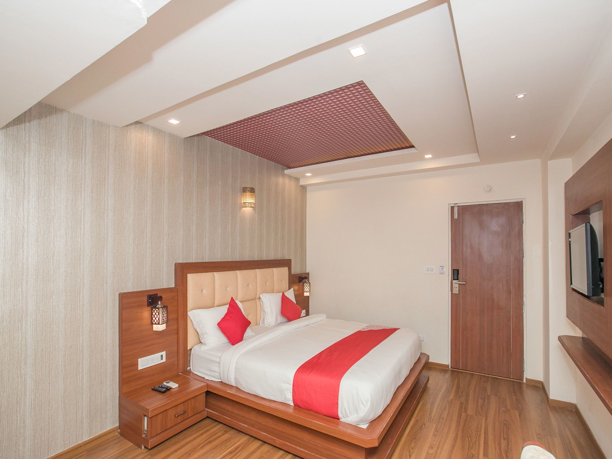 Royal Hotel 5*