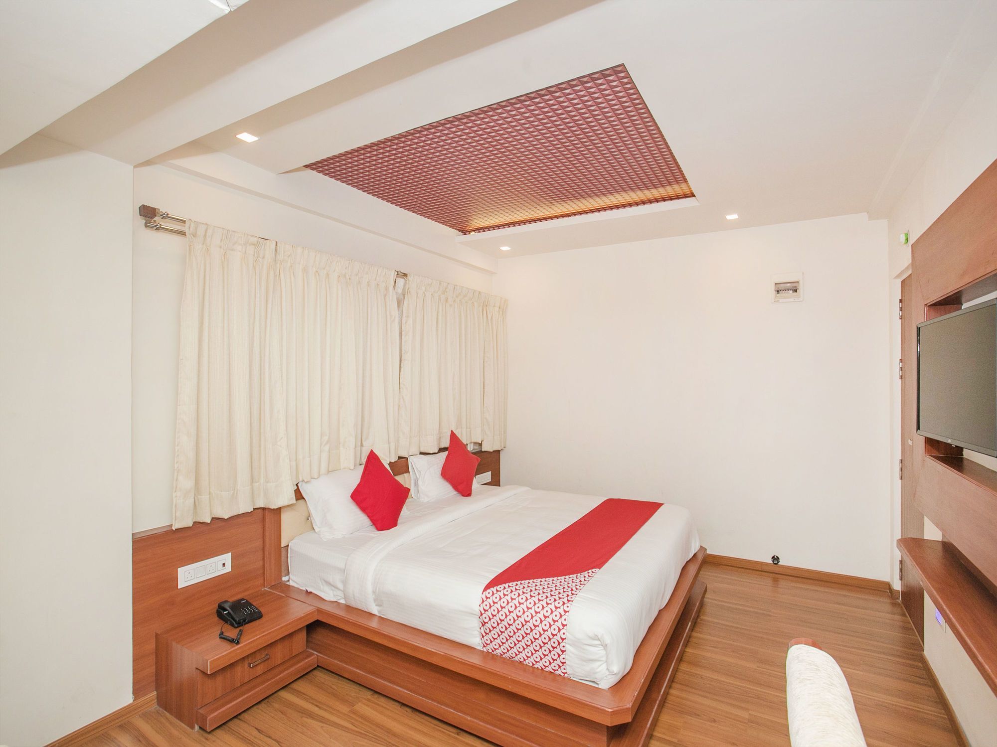 Royal 5* Bangalore