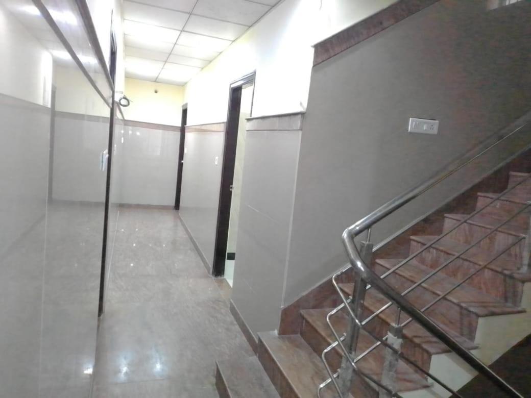 Sri Shankar Residency