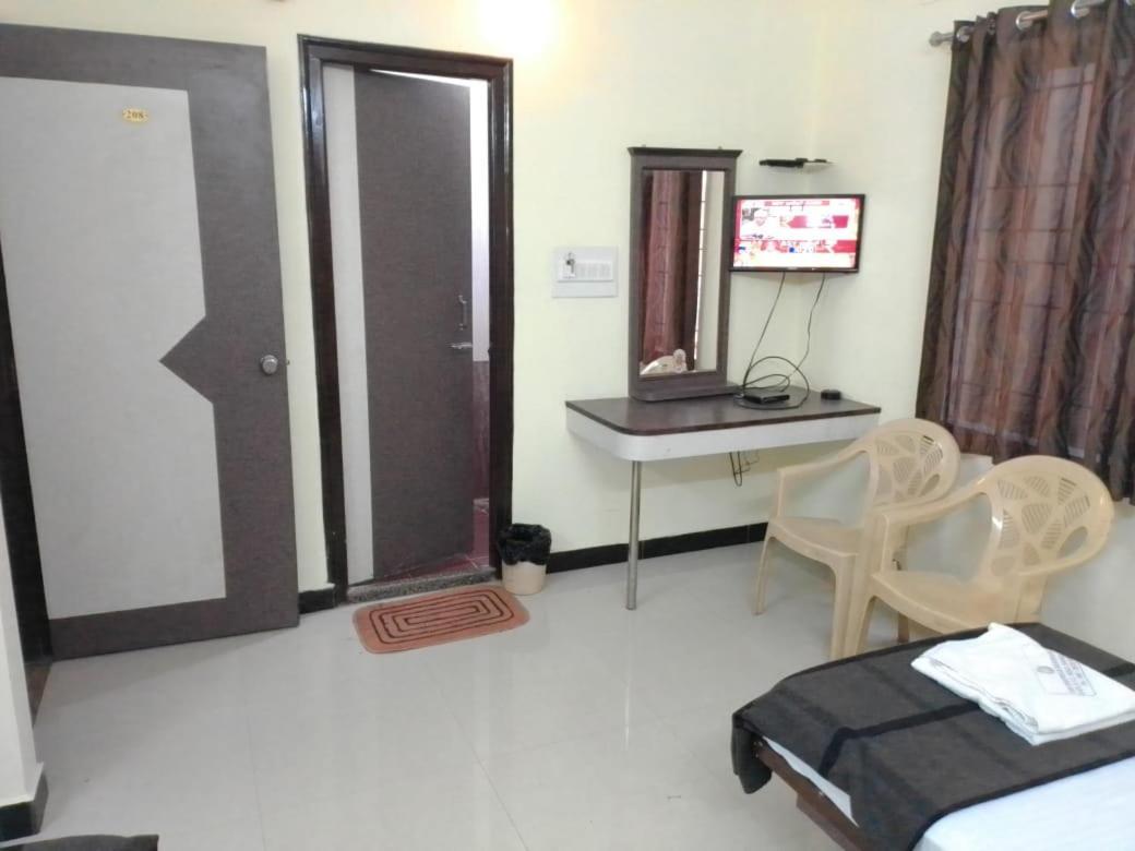 Sri Shankar Residency Inn Bangalore