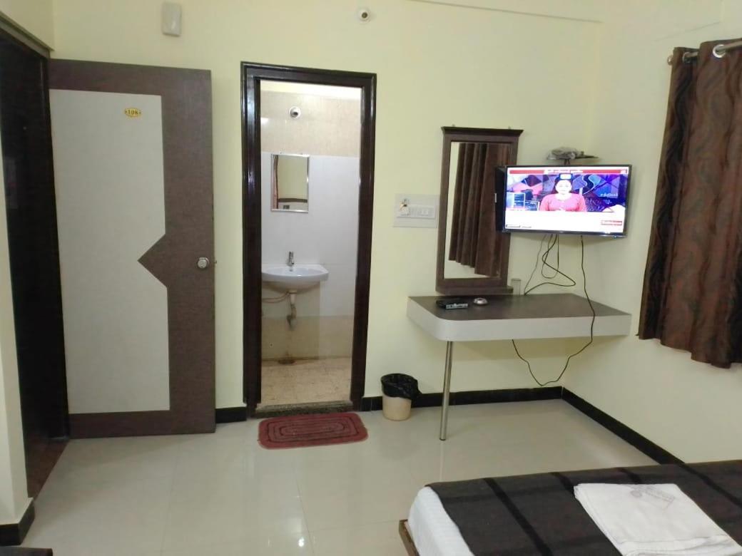 Sri Shankar Residency Inn Bangalore