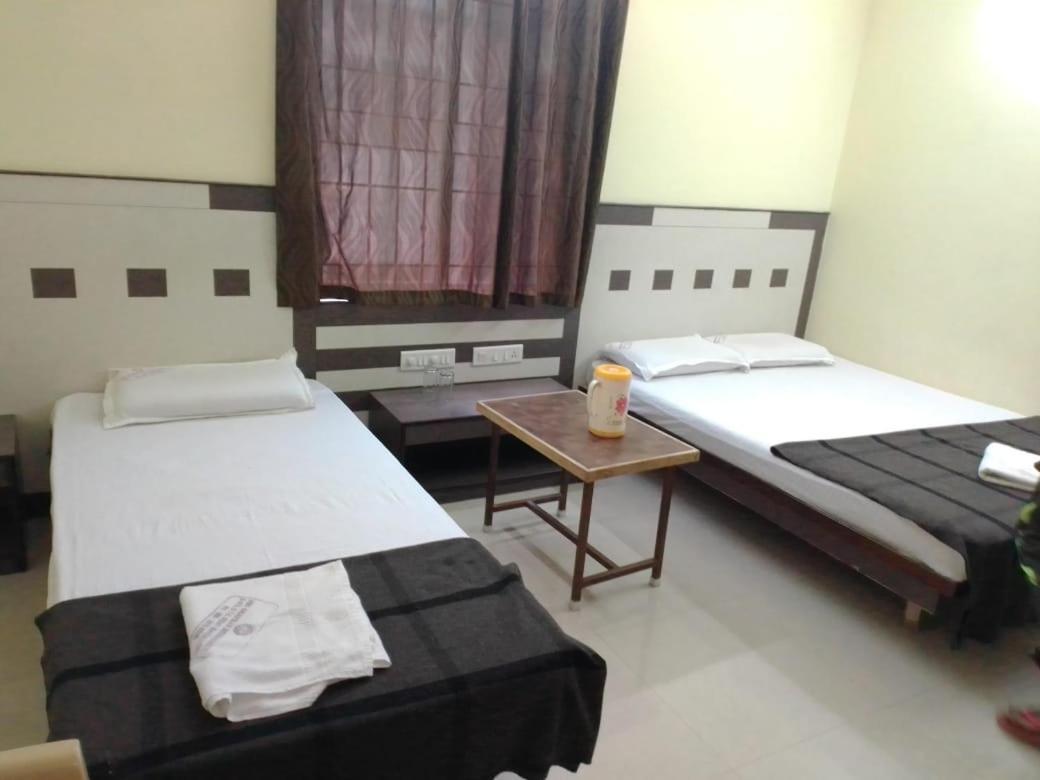 Inn Sri Shankar Residency *