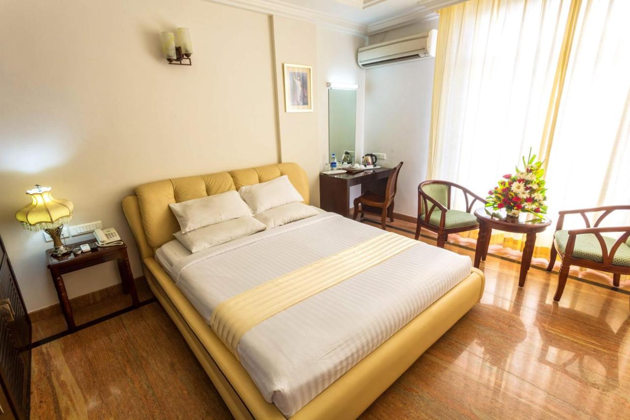 Kr & Convention Centre Hotel 3*