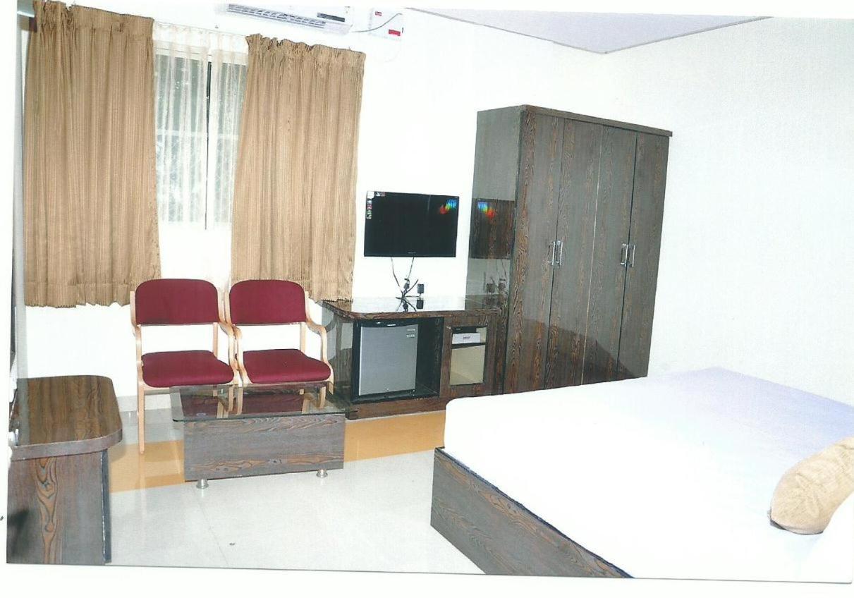Hotel Treebo Manasa Residency 5*