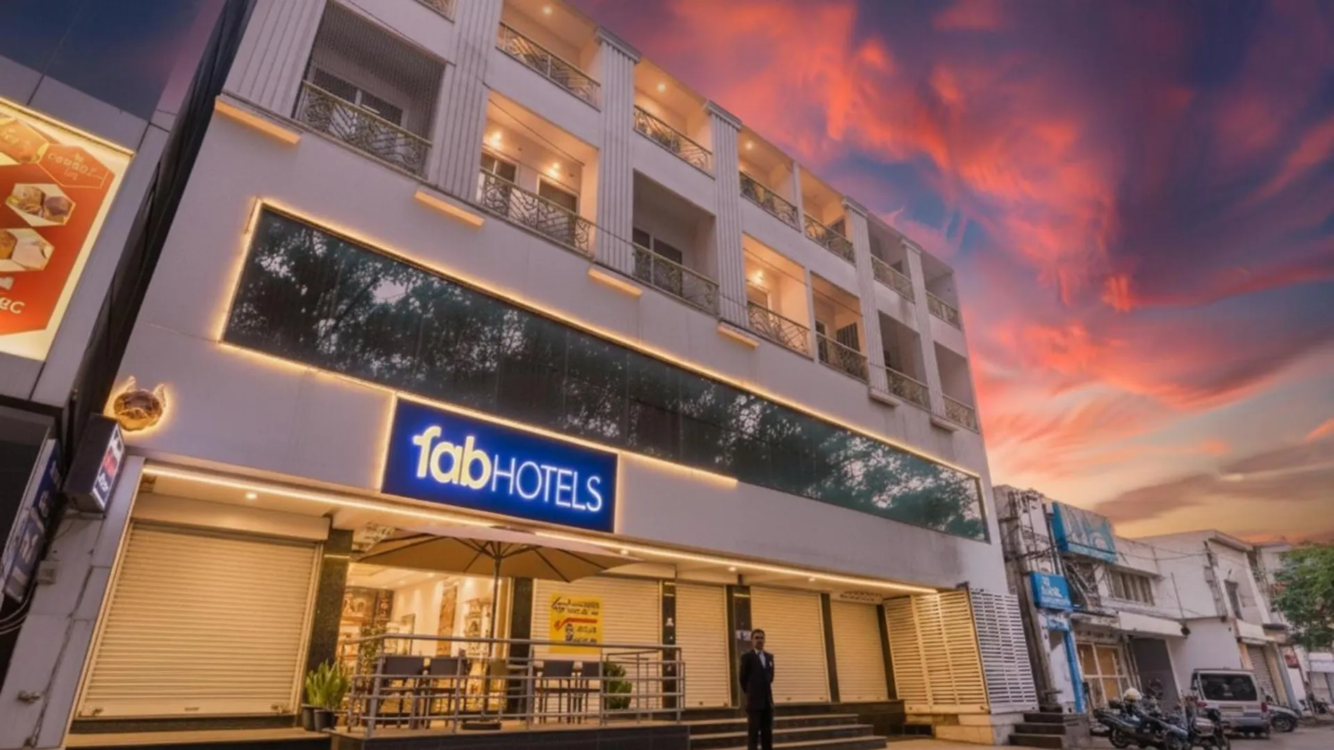 Top Hotels in Gandhi Nagar, Bangalore